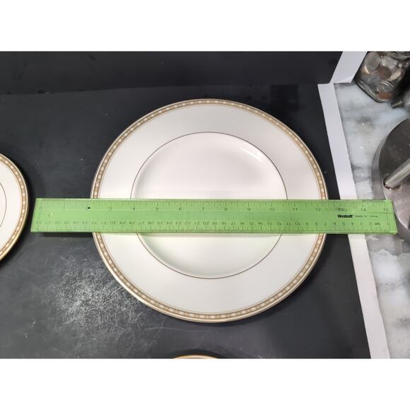 Royal Doulton Cotillion Set, Cream & Marble Border Gold Trim, 5 Piece Collection - Picture 5 of 10